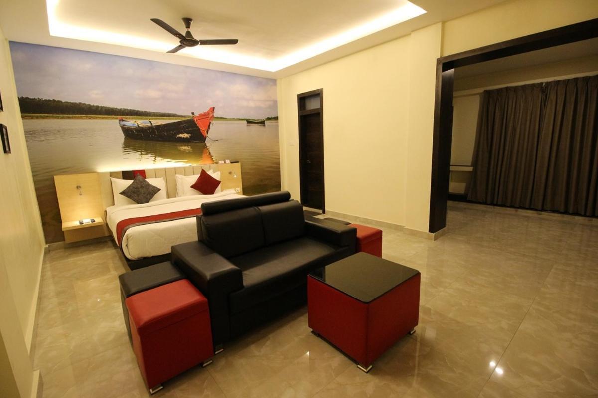 The Butterfly Luxury Serviced Apartments Visakhapatnam Exteriör bild