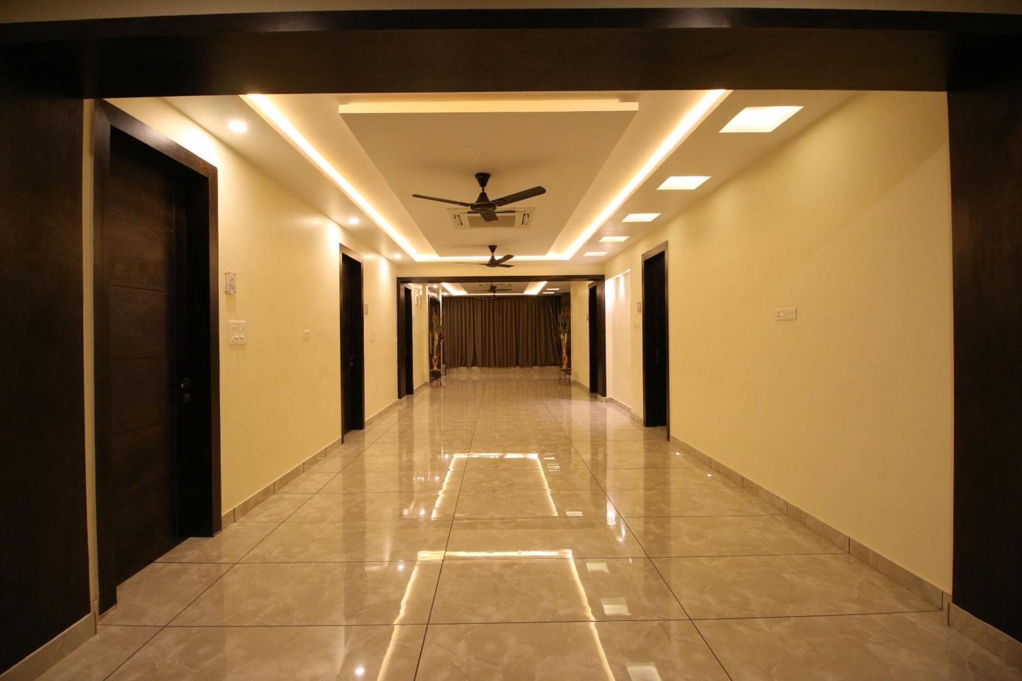The Butterfly Luxury Serviced Apartments Visakhapatnam Exteriör bild