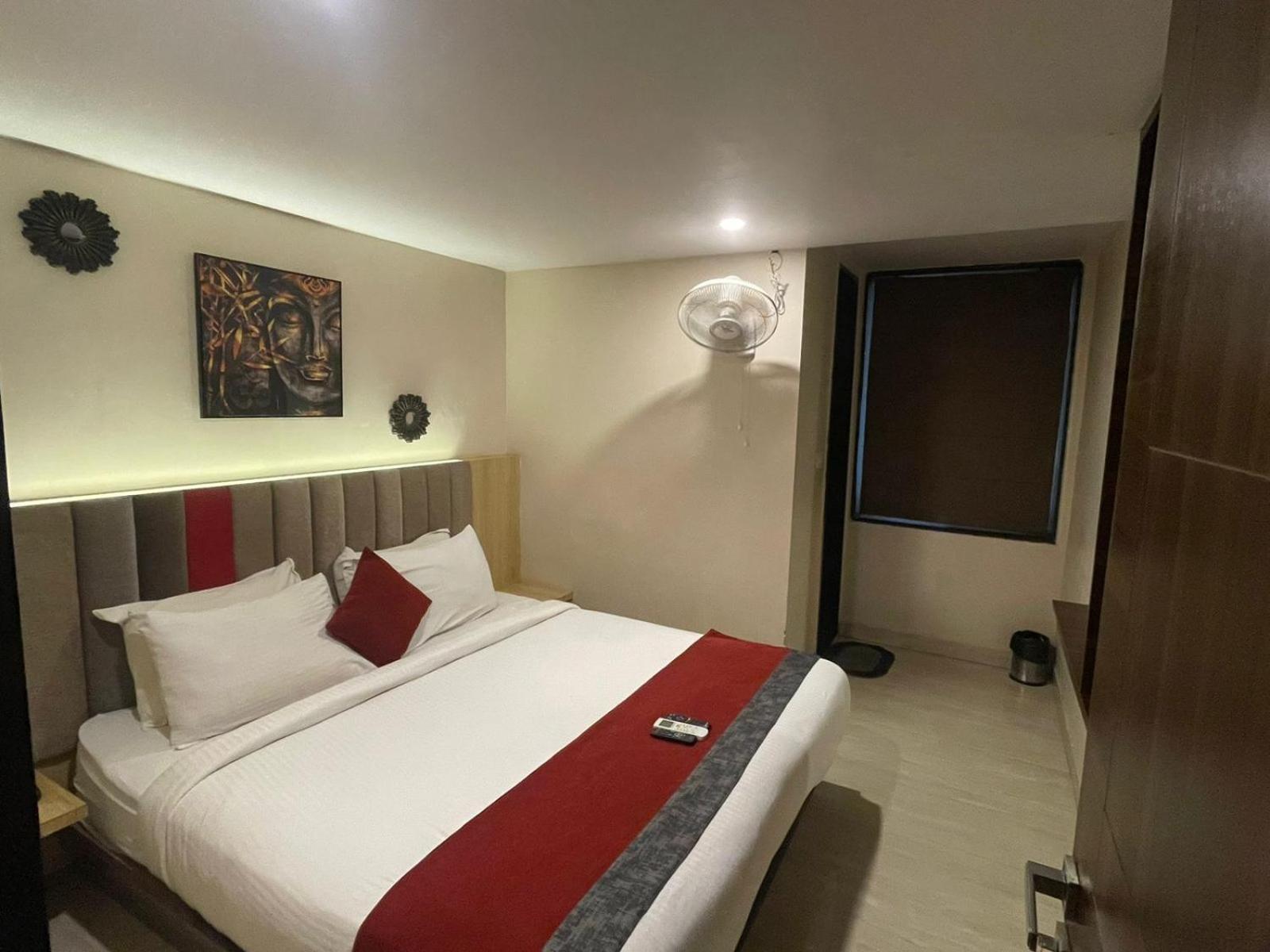The Butterfly Luxury Serviced Apartments Visakhapatnam Exteriör bild